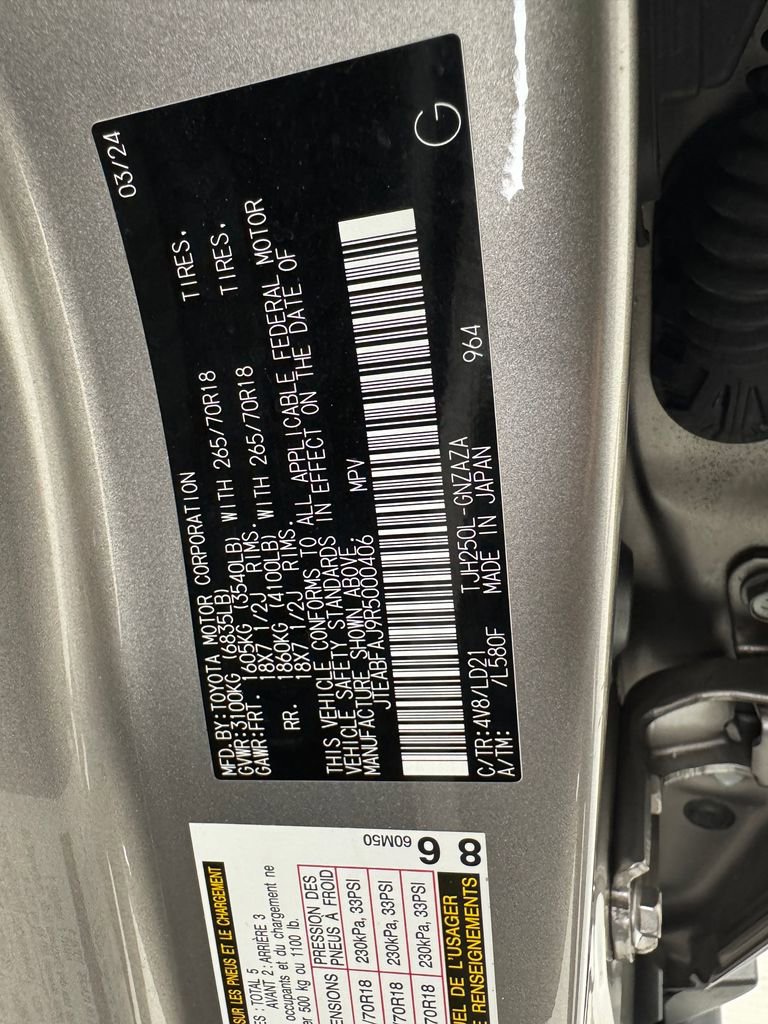 Used 2024 Toyota Land Cruiser image 30