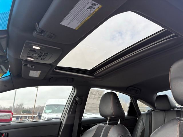 Used 2019 Toyota Avalon XSE image 27