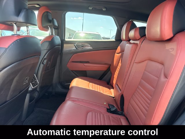 Used 2023 Kia Sportage SX FWD image 13