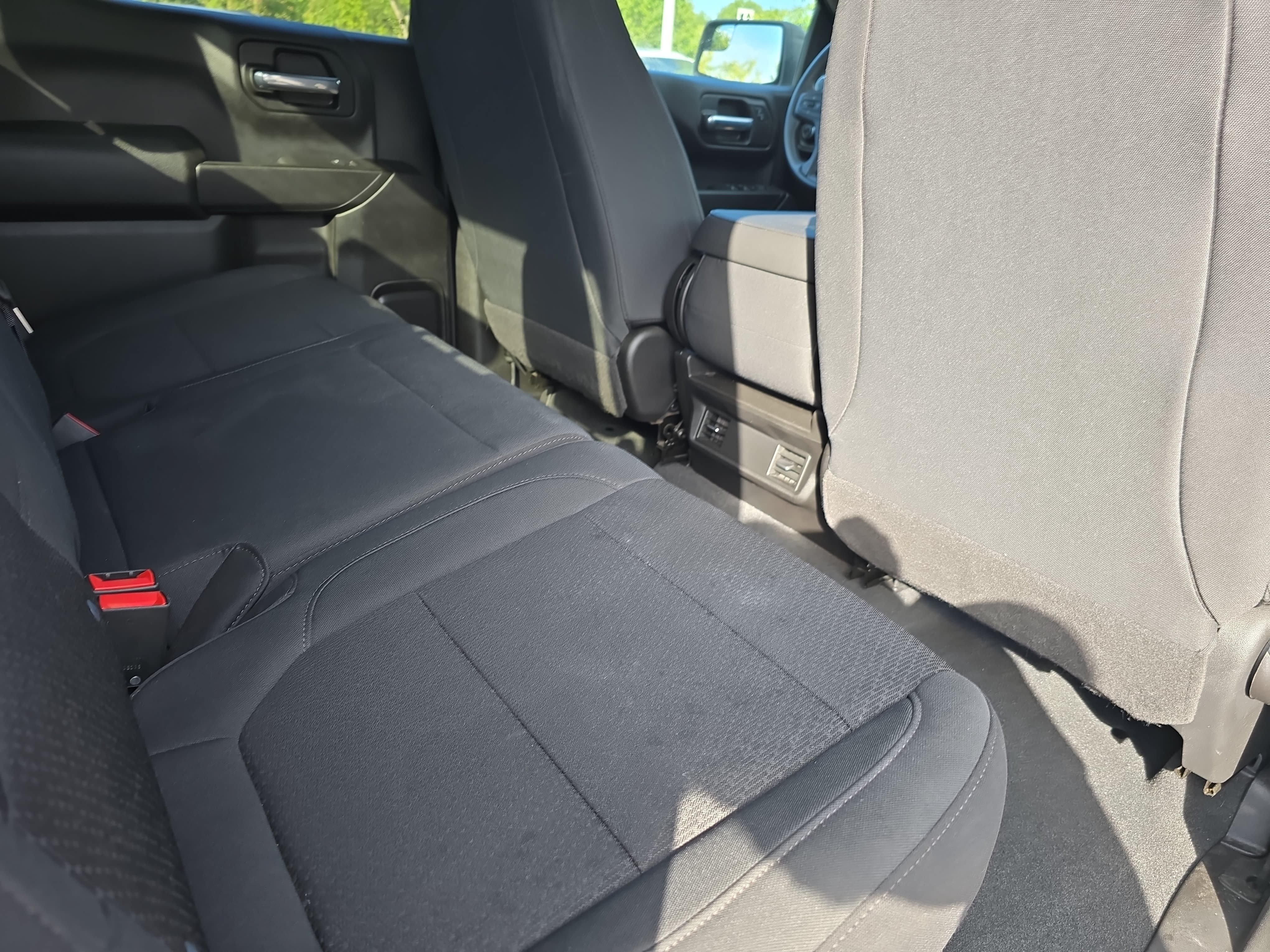 Used 2021 Chevrolet Silverado 1500 Custom Trail Boss AWD/4WD image 11