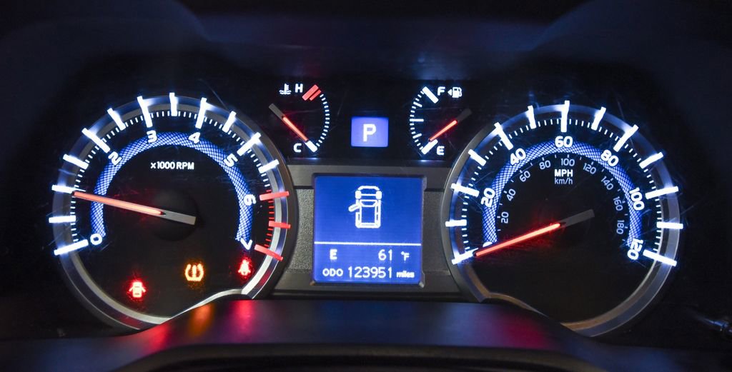 Used 2015 Toyota 4Runner Limited image 23