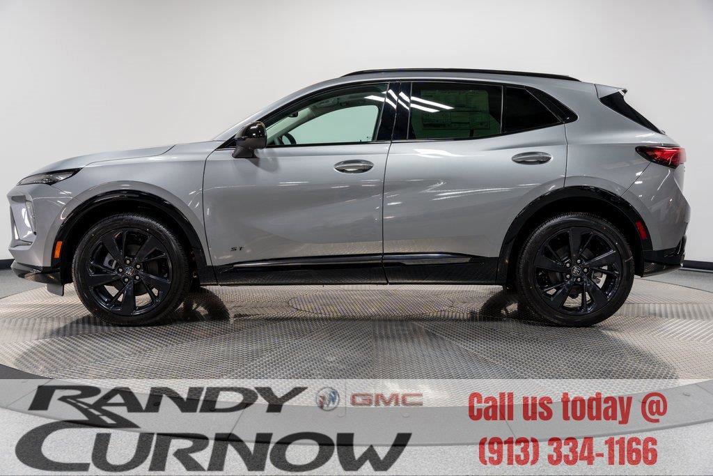 New 2025 Buick Envision Sport Touring image 6