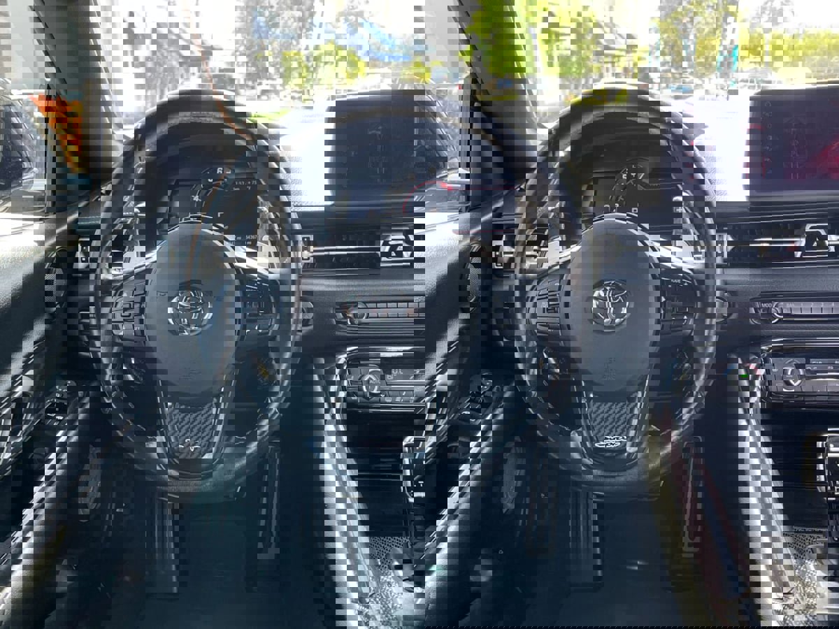 Used 2022 Toyota Supra Premium w/ Driver Assist Package image 11