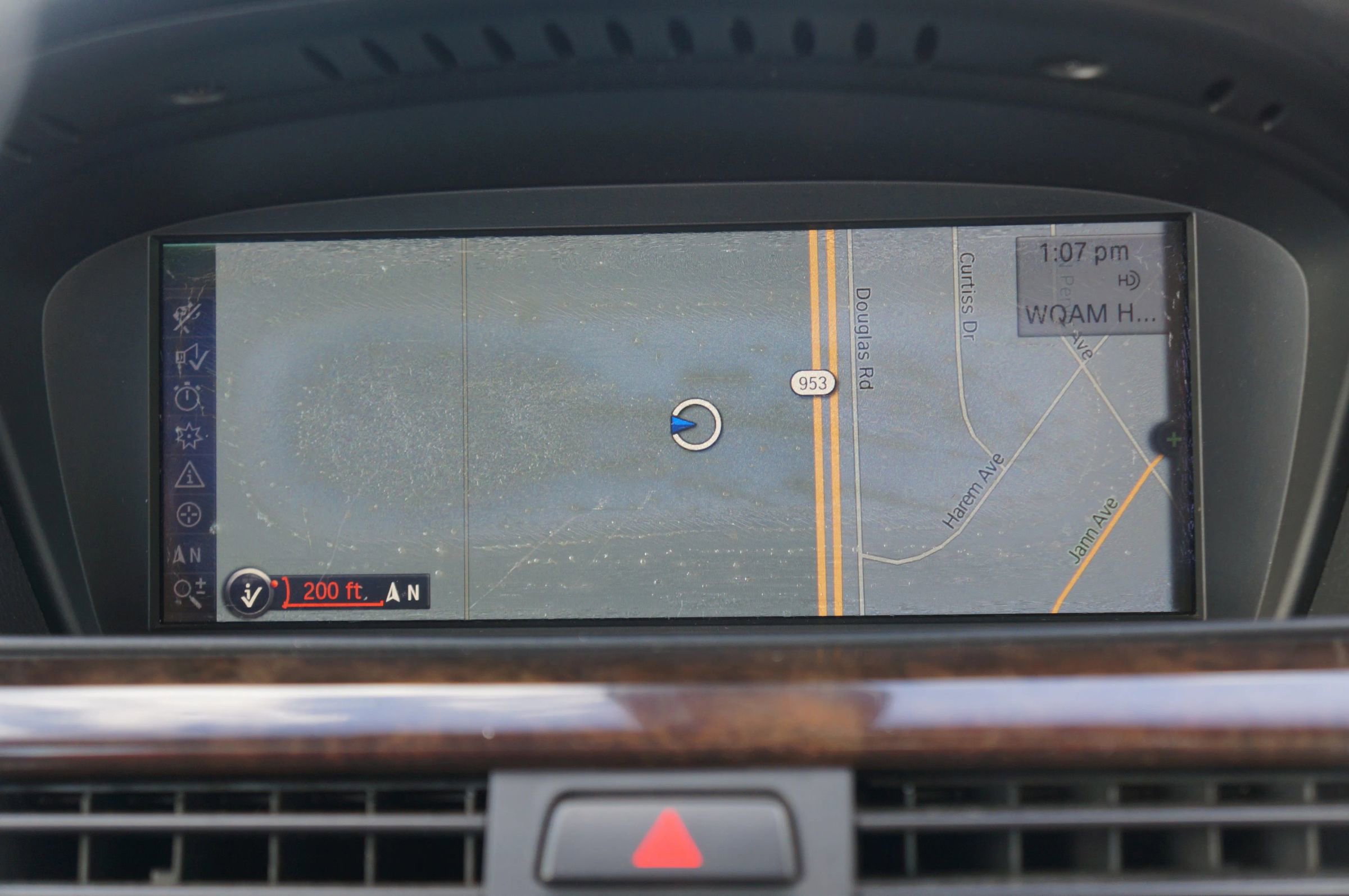 Used 2010 BMW 335i Convertible image 33