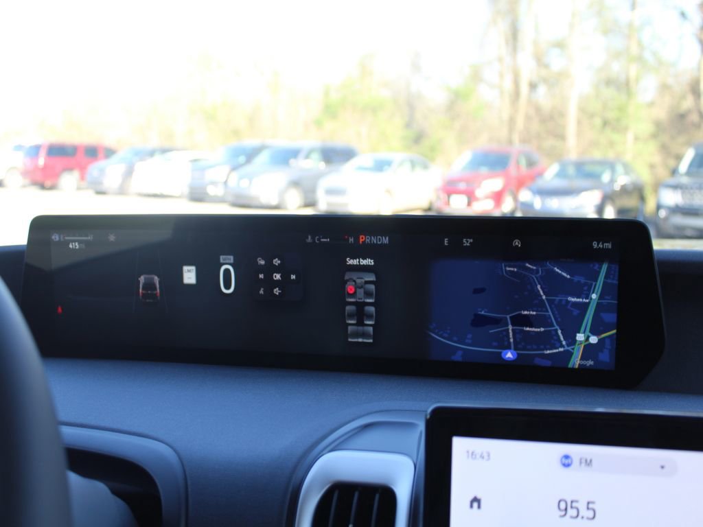 New 2026 Ford Expedition Active image 15