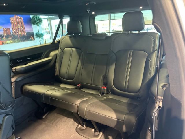 New 2026 Jeep Grand Wagoneer L Summit w/ Premium Group III image 22