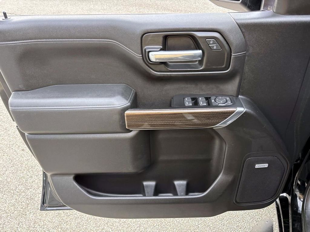 Used 2020 Chevrolet Silverado 1500 LT Trail Boss image 11