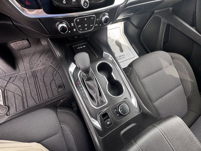 Used 2023 Chevrolet Traverse LT image 21