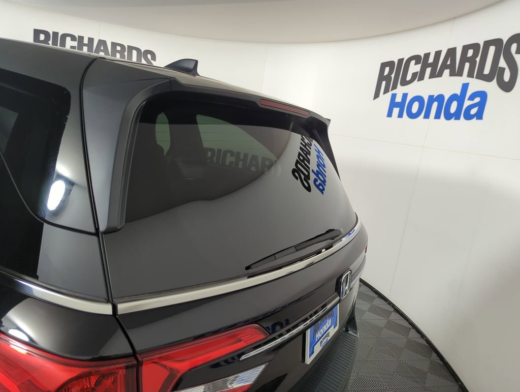 Certified 2024 Honda Odyssey EX-L image 32