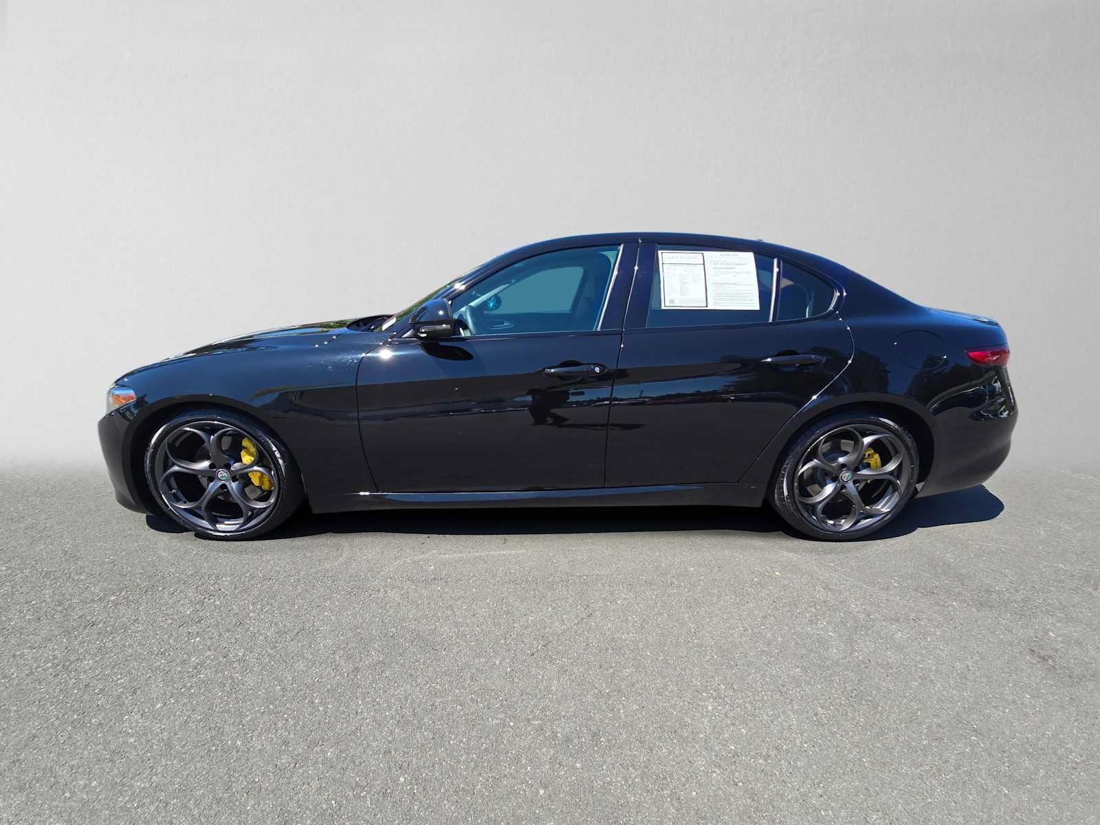 Used 2019 Alfa Romeo Giulia Ti Sport w/ Quick Order Package 22U Sport RWD image 6