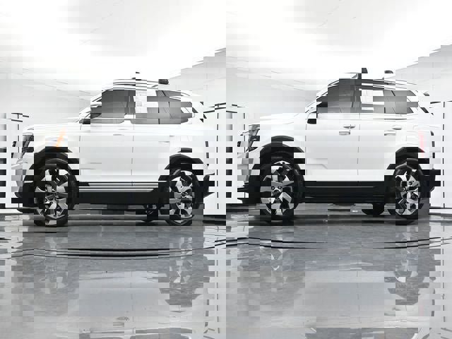 Used 2020 Kia Telluride S w/ S 8 Passenger Seating Package image 32