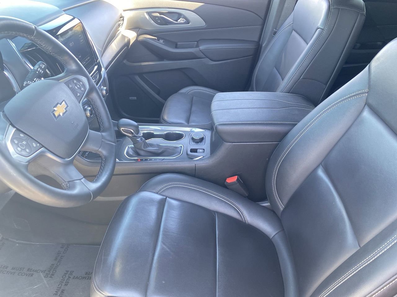 Used 2023 Chevrolet Traverse LT w/ LT Premium Package FWD image 19