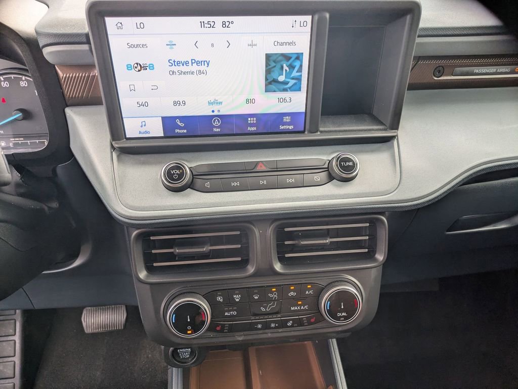 Used 2024 Ford Maverick Lariat image 16