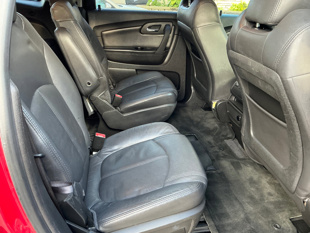 Used 2012 Chevrolet Traverse LT w/ All-Star Edition image 11