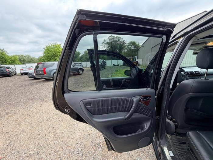Used 2003 Mercedes-Benz ML 500 4MATIC image 24