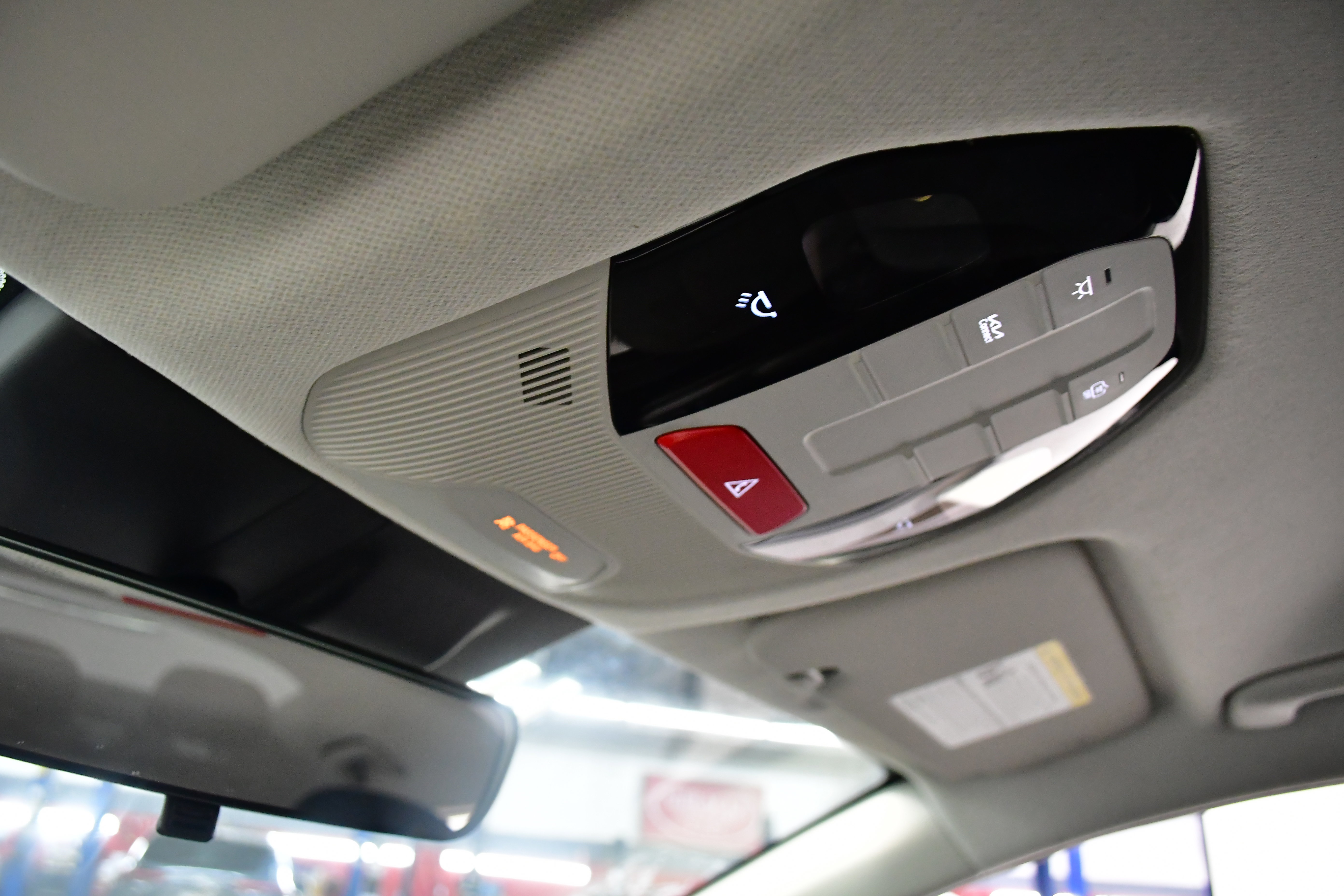 Used 2025 Kia K4 FWD image 28