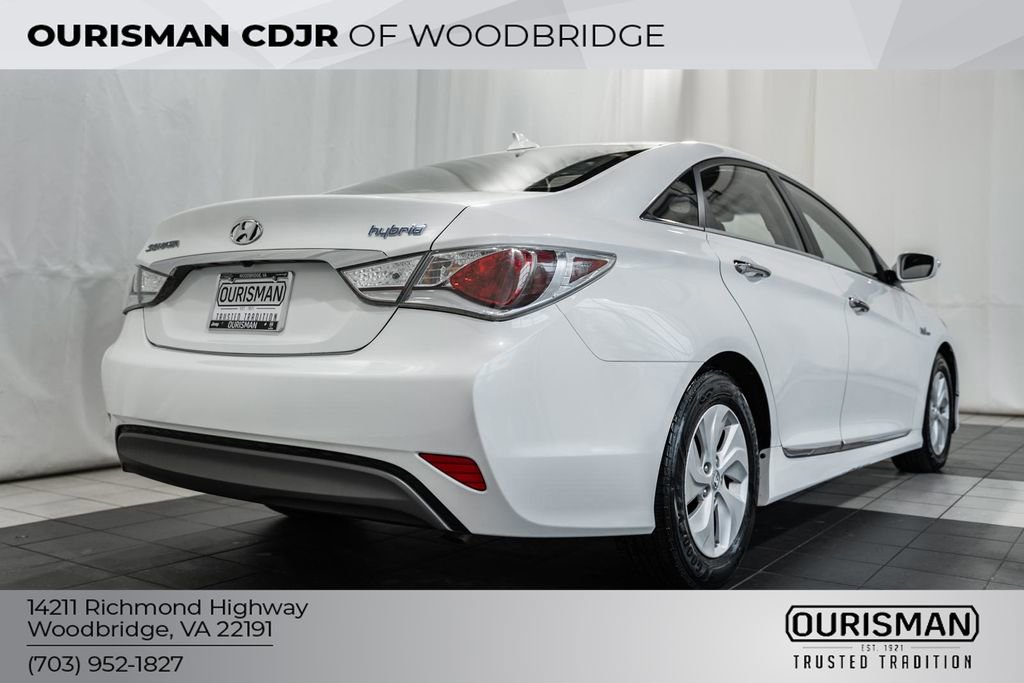 Used 2014 Hyundai Sonata Hybrid image 5