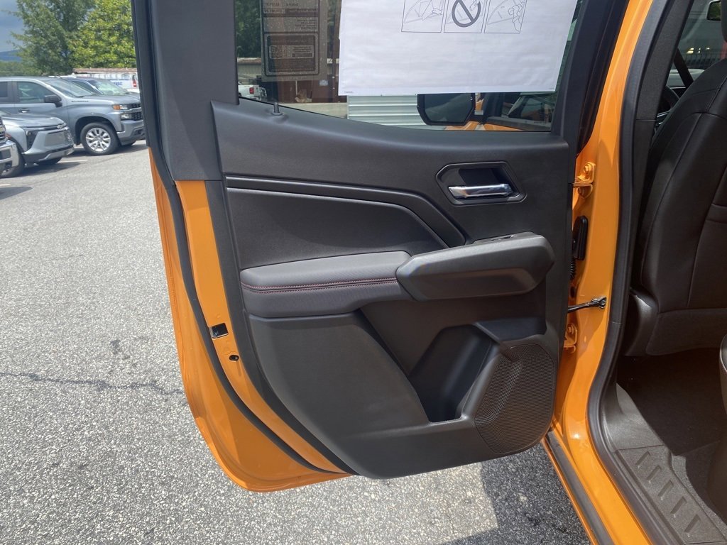 New 2025 Chevrolet Colorado Z71 w/ Technology Package image 15