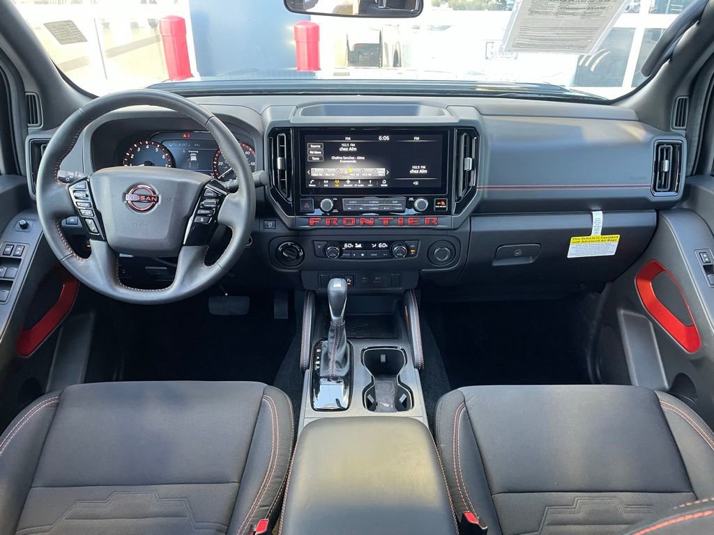 Certified 2025 Nissan Frontier PRO-4X AWD/4WD image 12