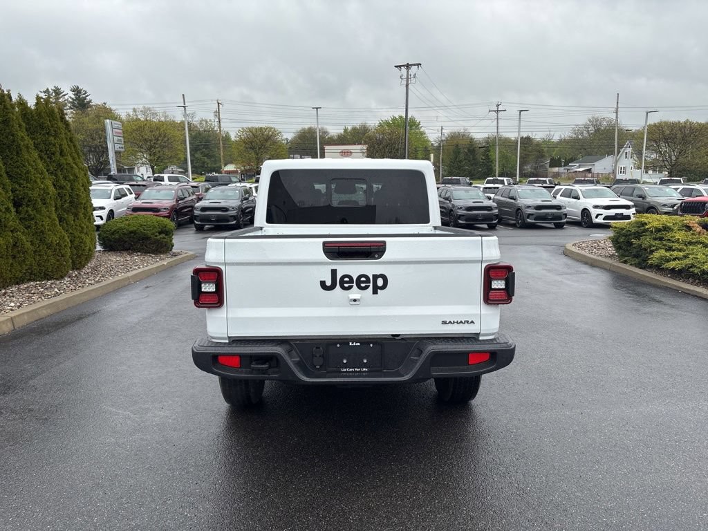 New 2026 Jeep Gladiator Sport AWD/4WD image 4