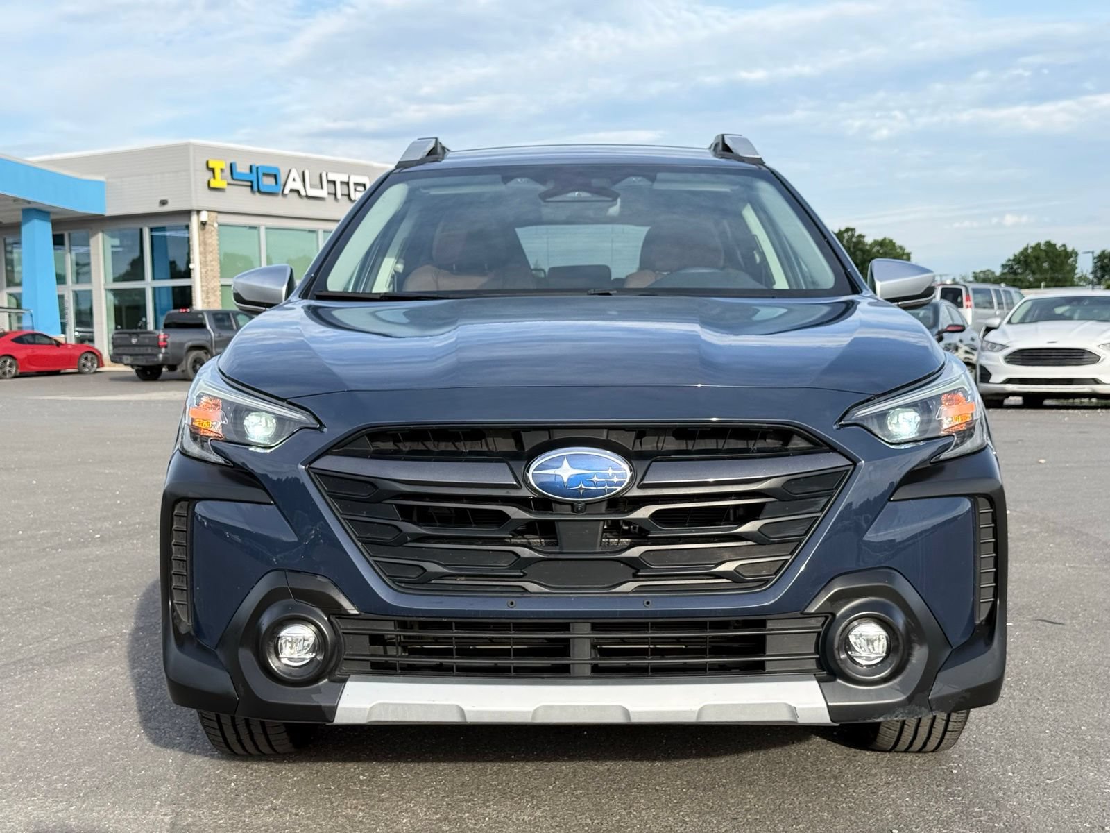 Used 2023 Subaru Outback Touring XT AWD/4WD image 5