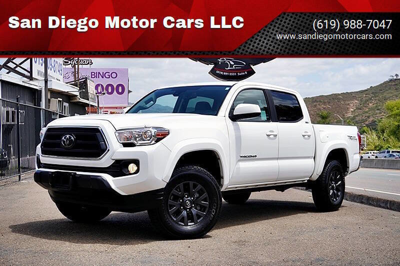 Used 2021 Toyota Tacoma SR5 AWD/4WD image 3