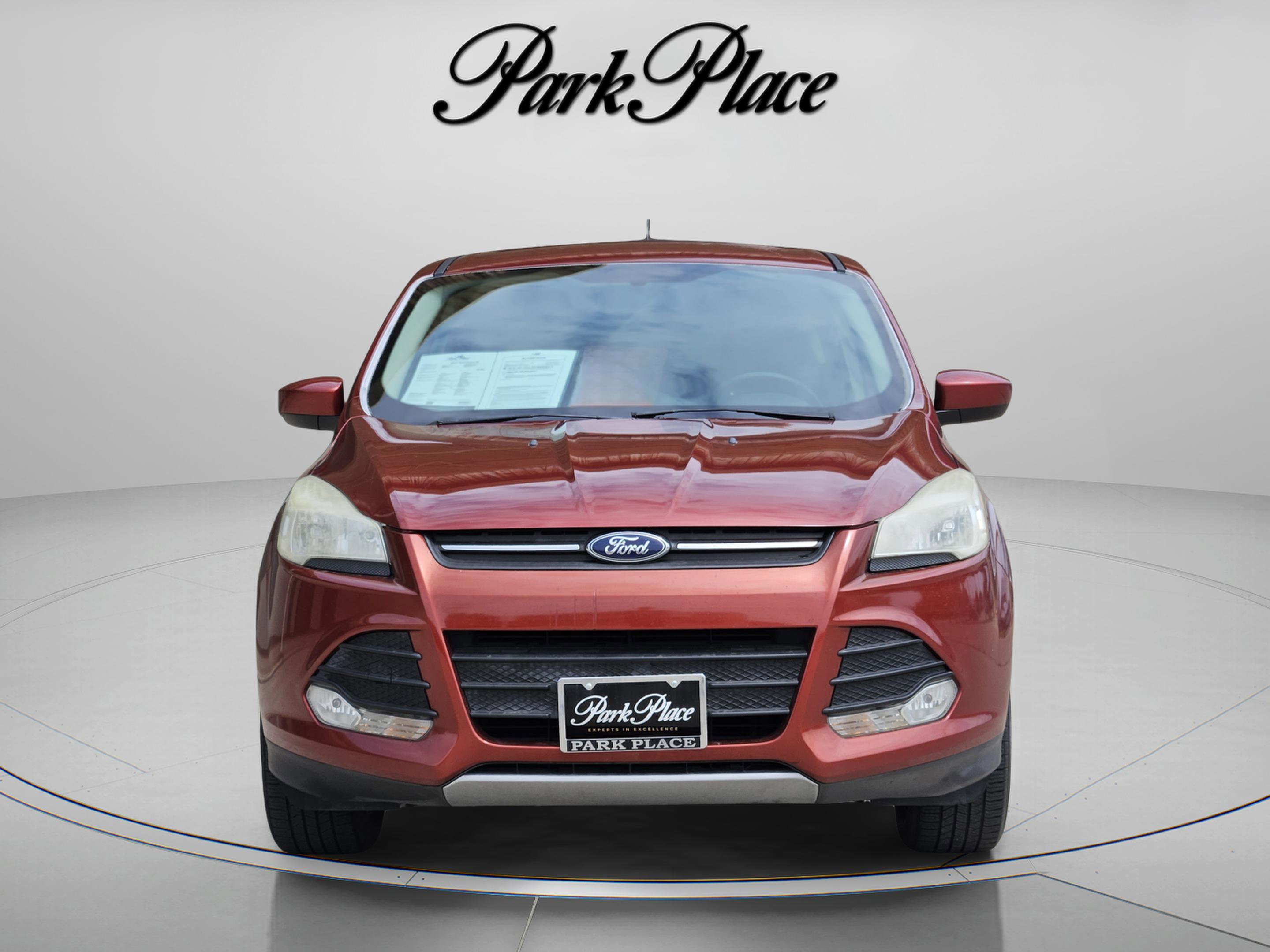 Used 2016 Ford Escape SE FWD image 9