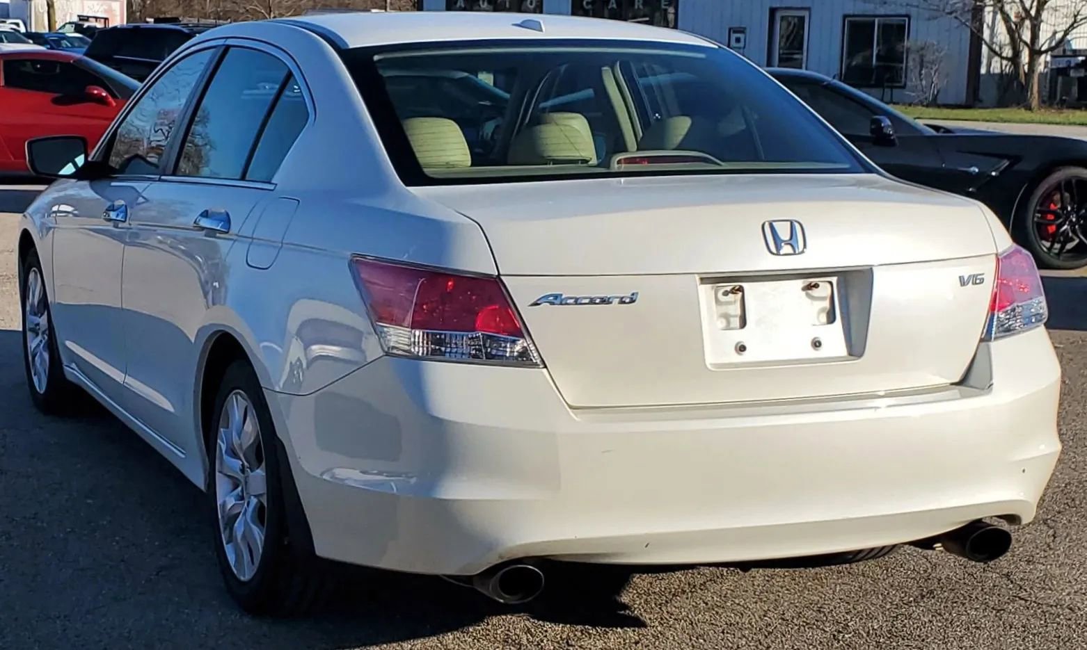 Used 2009 Honda Accord EX-L image 9