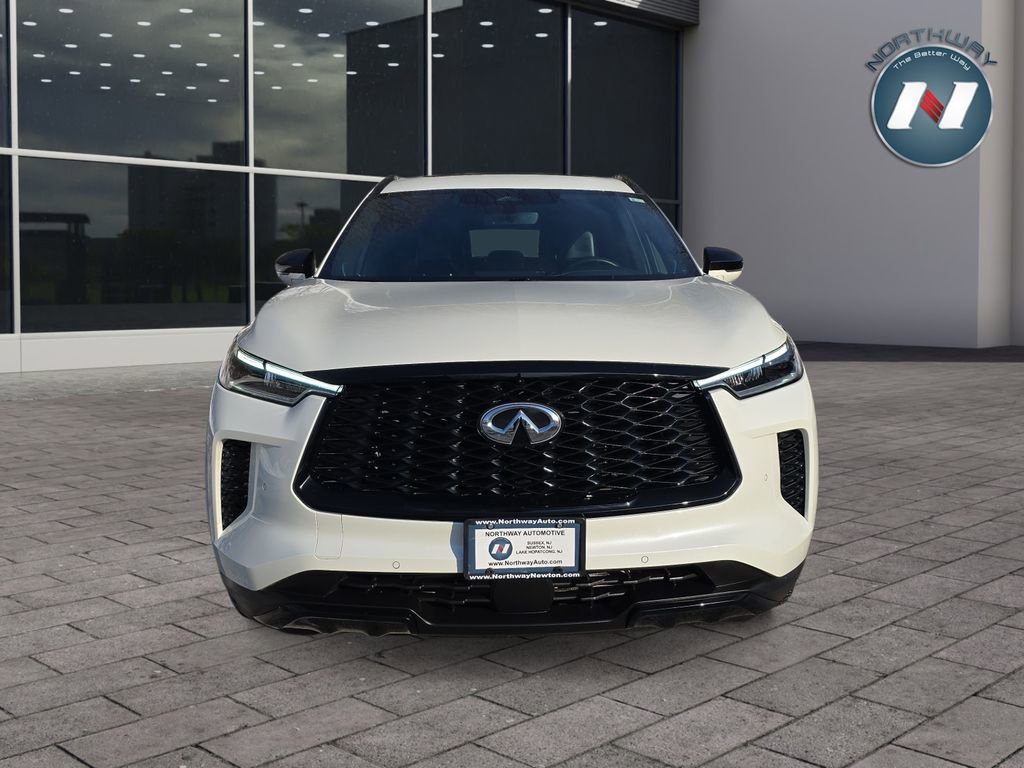 Used 2025 INFINITI QX60 Luxe w/ Black Edition image 8