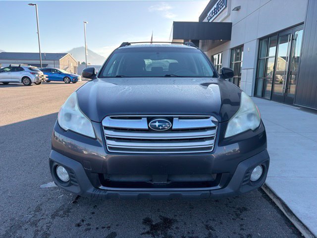 Used 2013 Subaru Outback 2.5i Premium w/ Popular Pkg 1B AWD/4WD image 2