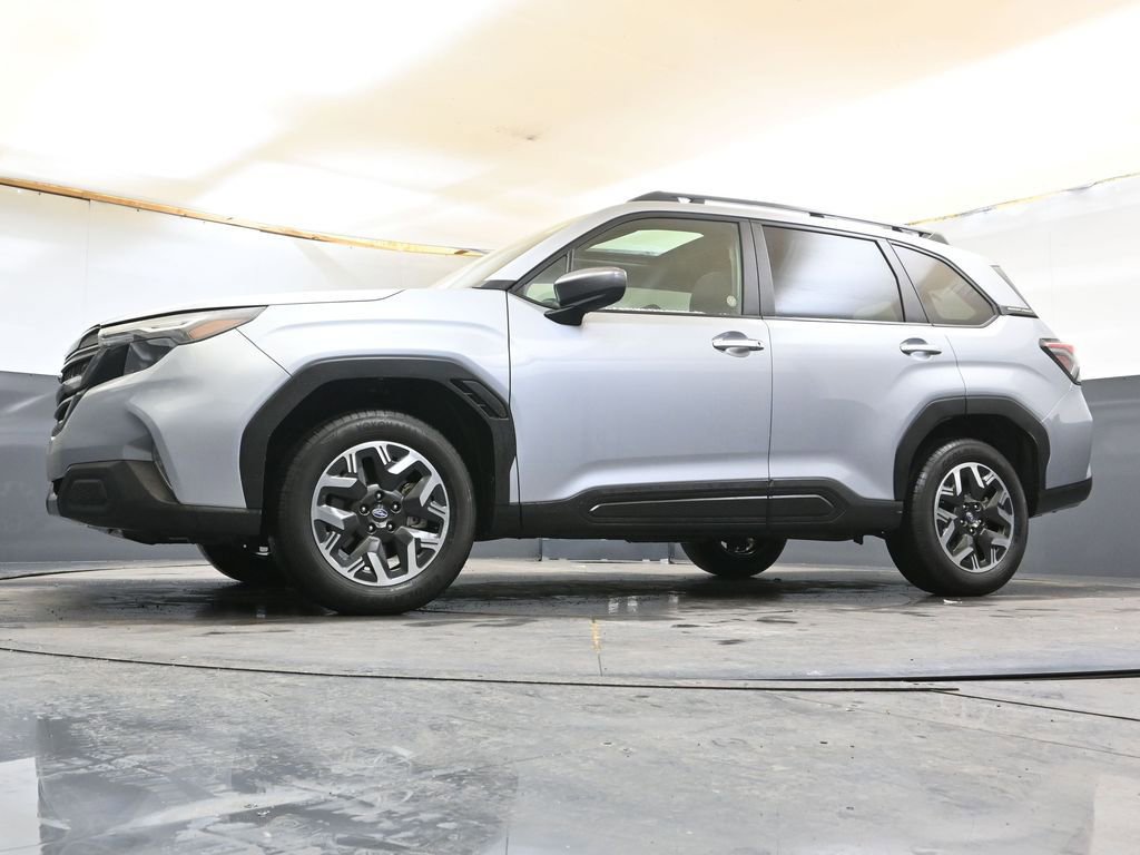 Certified 2025 Subaru Forester Premium image 30