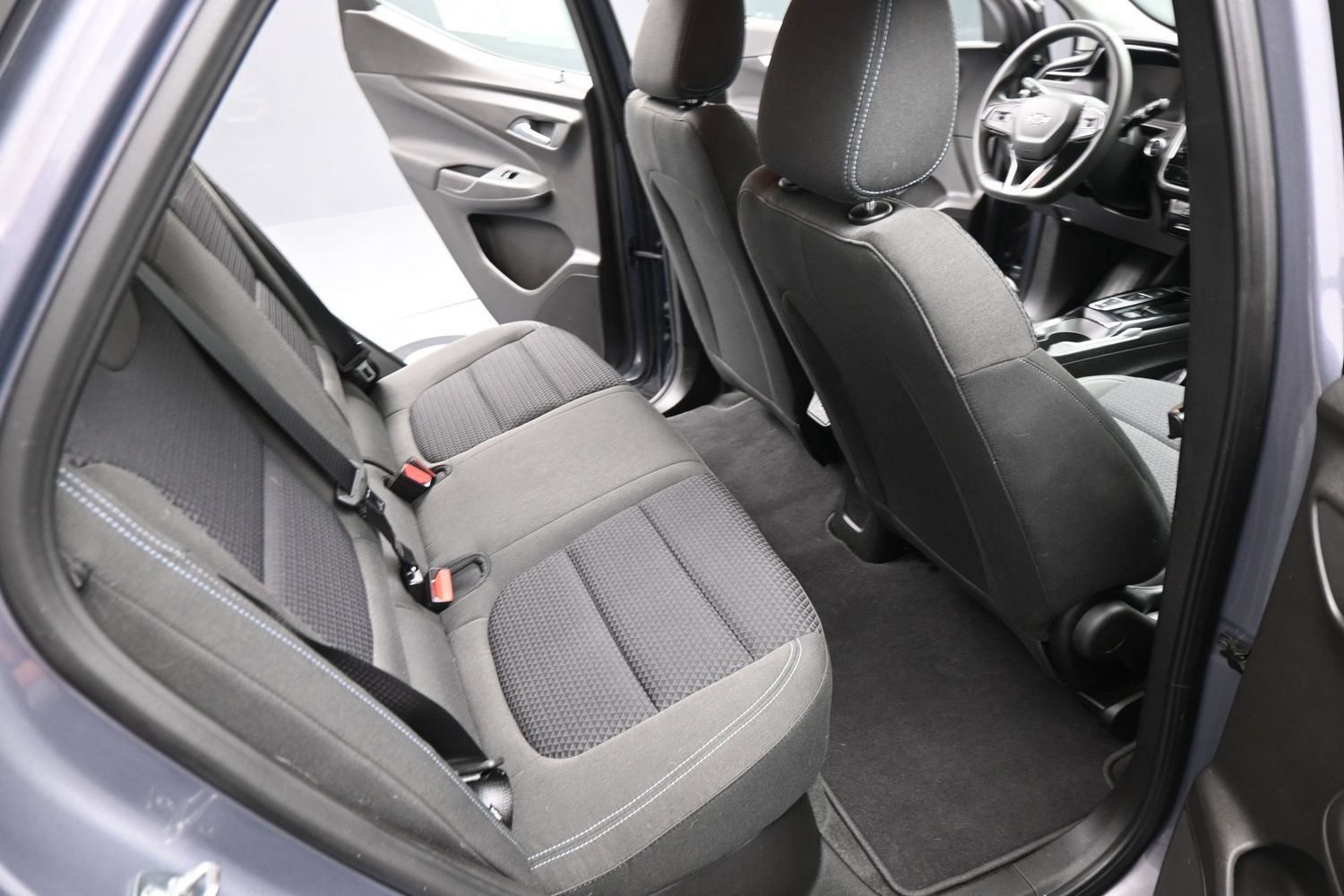 Used 2022 Chevrolet Bolt EUV LT w/ Driver Confidence Package FWD image 19