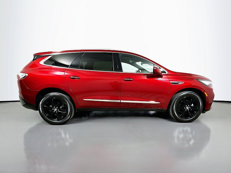 Used 2023 Buick Enclave Essence w/ Sport Touring Edition FWD image 8