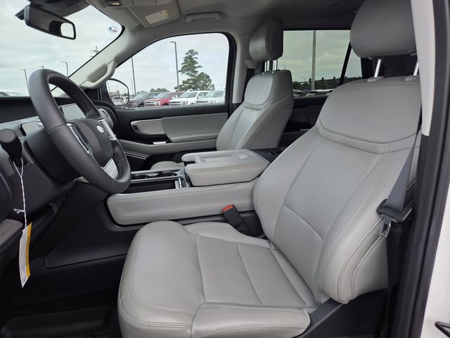 New 2026 Ford Expedition Active RWD image 10