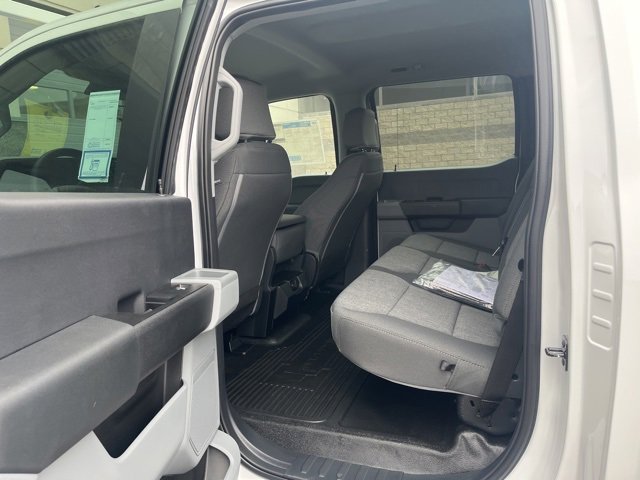 New 2026 Ford F550 4x4 Crew Cab image 6