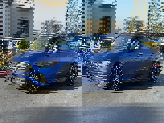 Used 2024 Mercedes-Benz C 300 4MATIC Sedan image 4