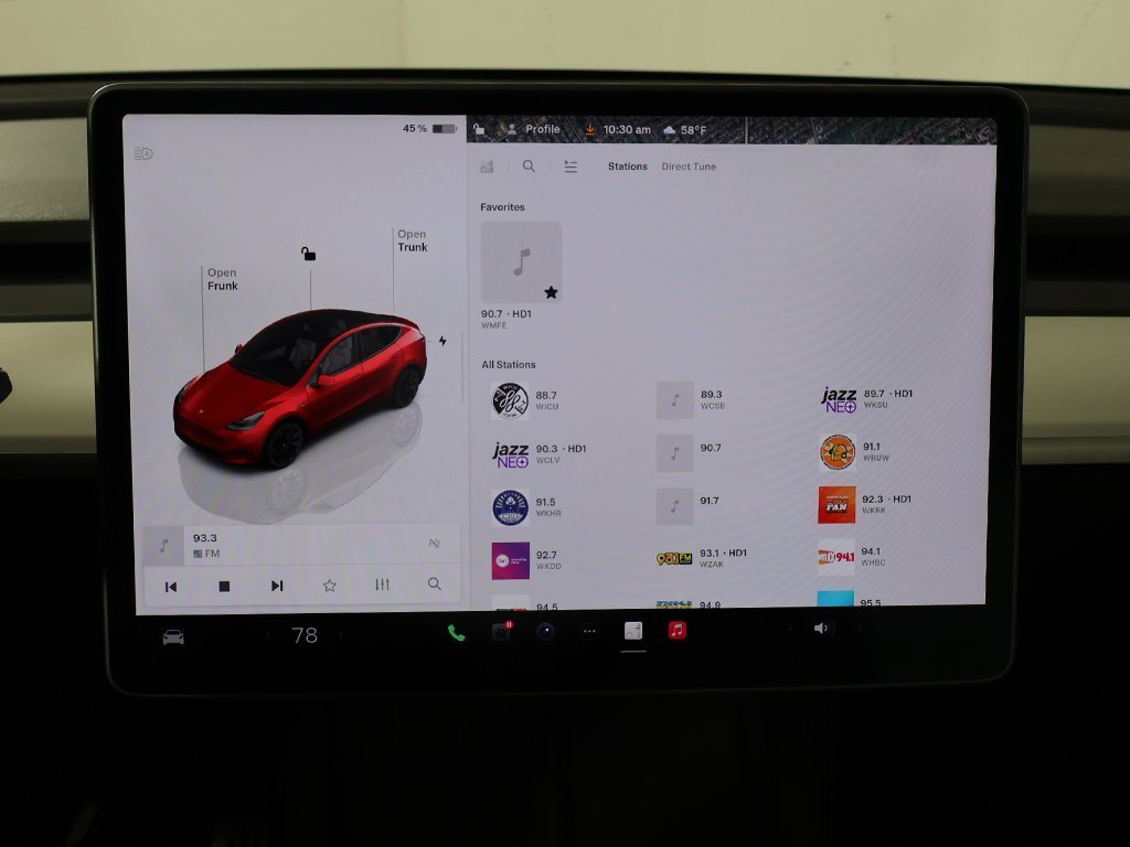 Used 2022 Tesla Model Y Long Range image 39