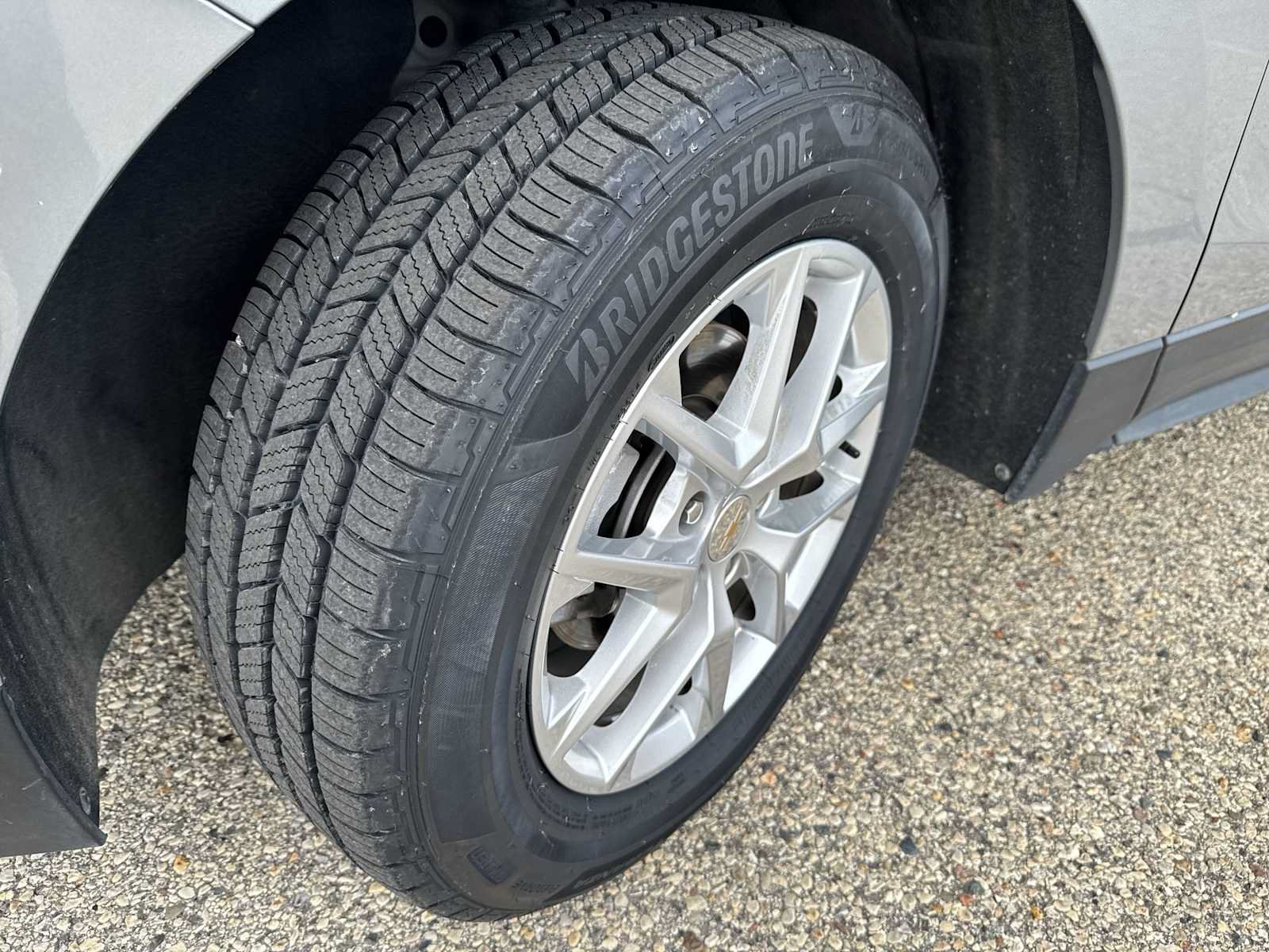 Certified 2024 Chevrolet Equinox LT AWD/4WD image 3
