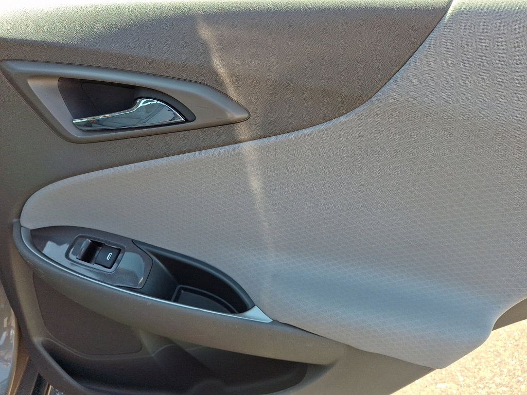 Used 2024 Chevrolet Malibu LT image 14