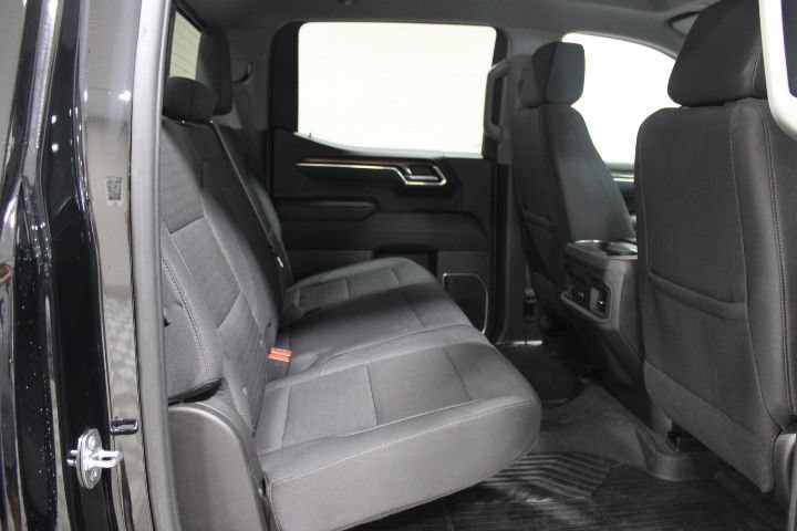 Used 2024 Chevrolet Silverado 1500 RST AWD/4WD image 29