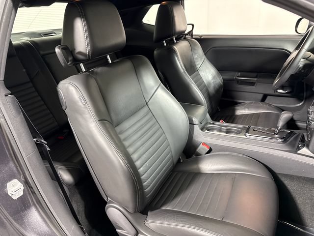 Used 2014 Dodge Challenger SXT Plus RWD image 14