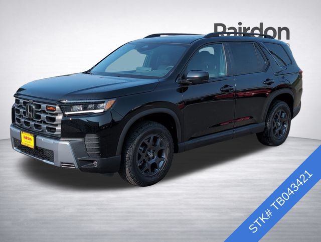 Used 2026 Honda Pilot TrailSport image 3