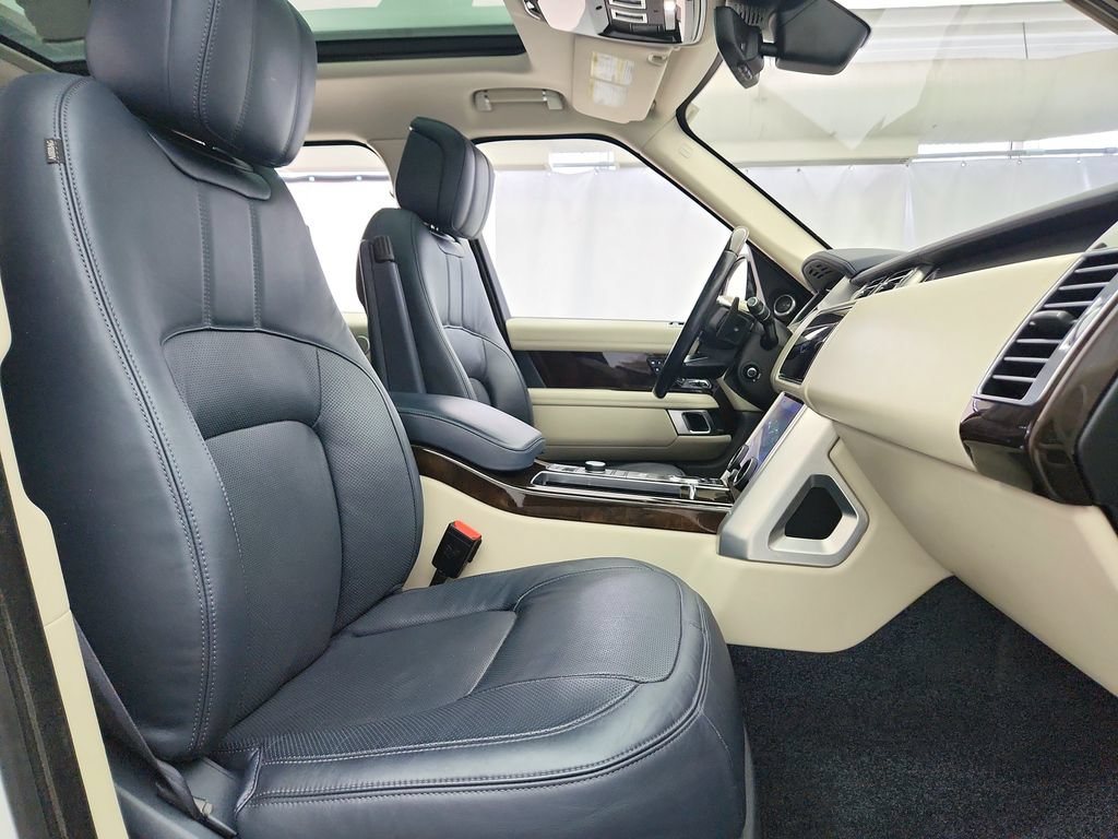 Used 2018 Land Rover Range Rover HSE AWD/4WD image 33