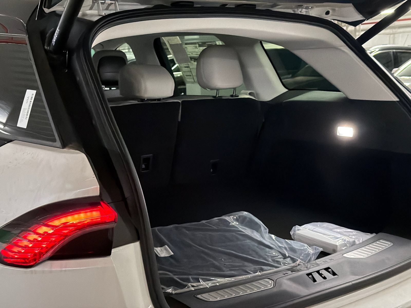 New 2026 Lincoln Nautilus Reserve AWD/4WD image 8