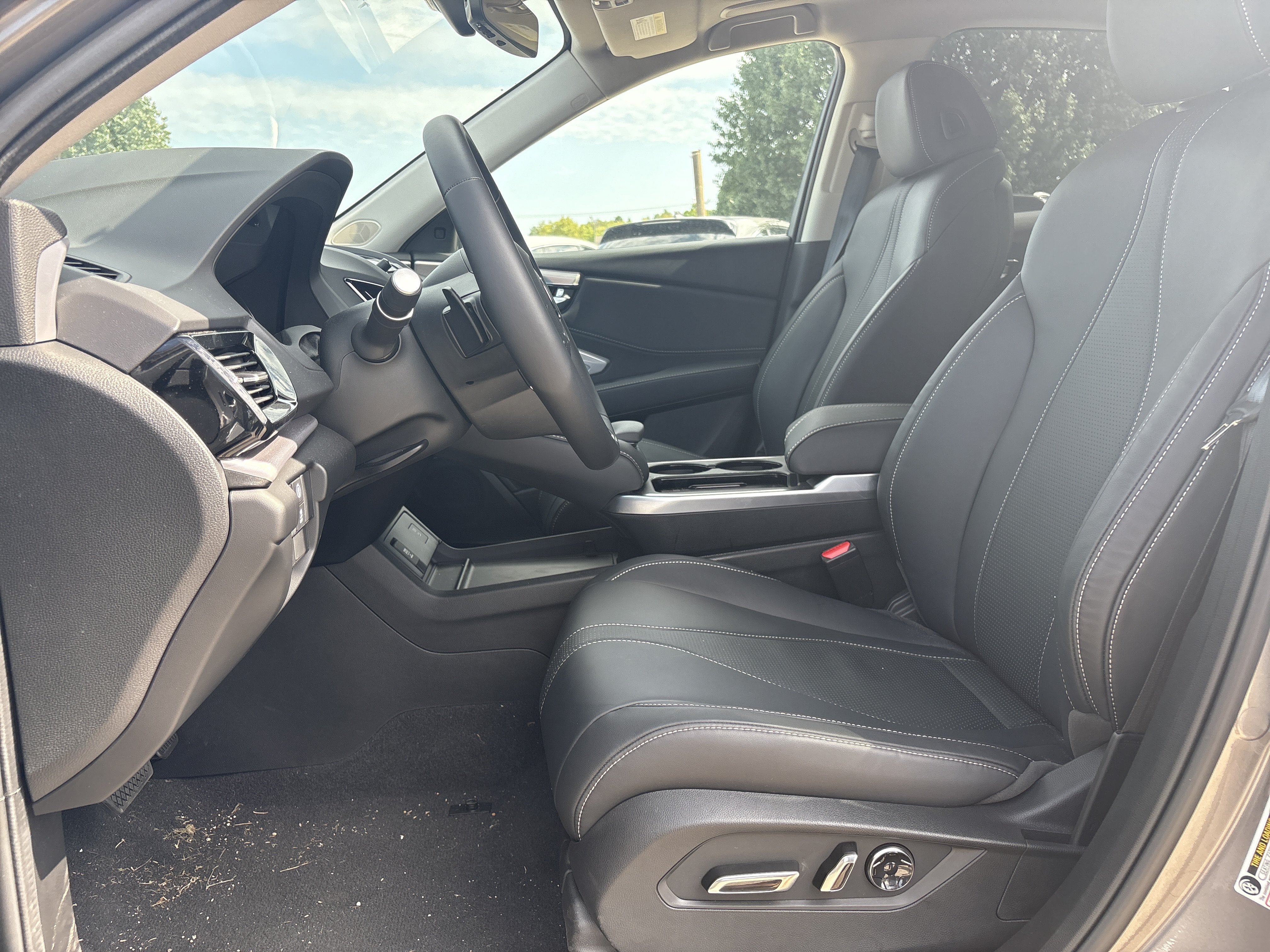 Used 2025 Acura RDX w/ Technology Package AWD/4WD image 5