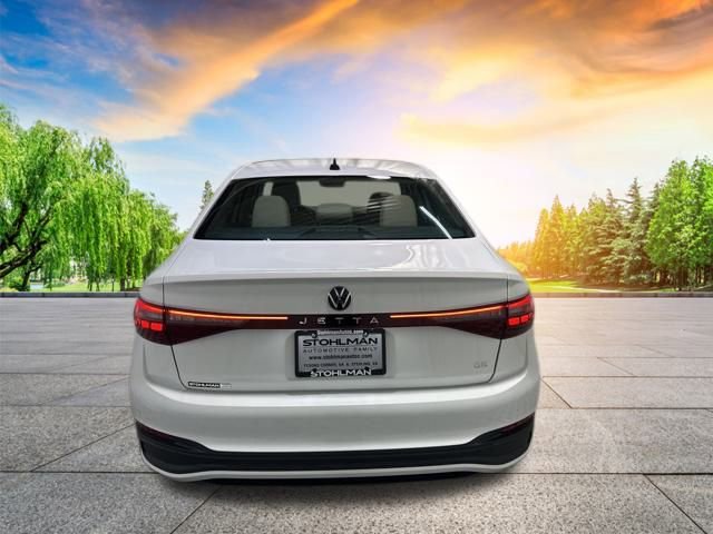 New 2026 Volkswagen Jetta SE image 5