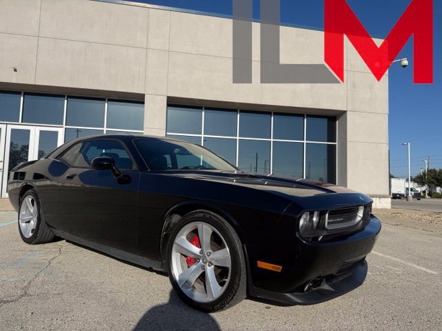 Used 2009 Dodge Challenger SRT8 RWD image 1