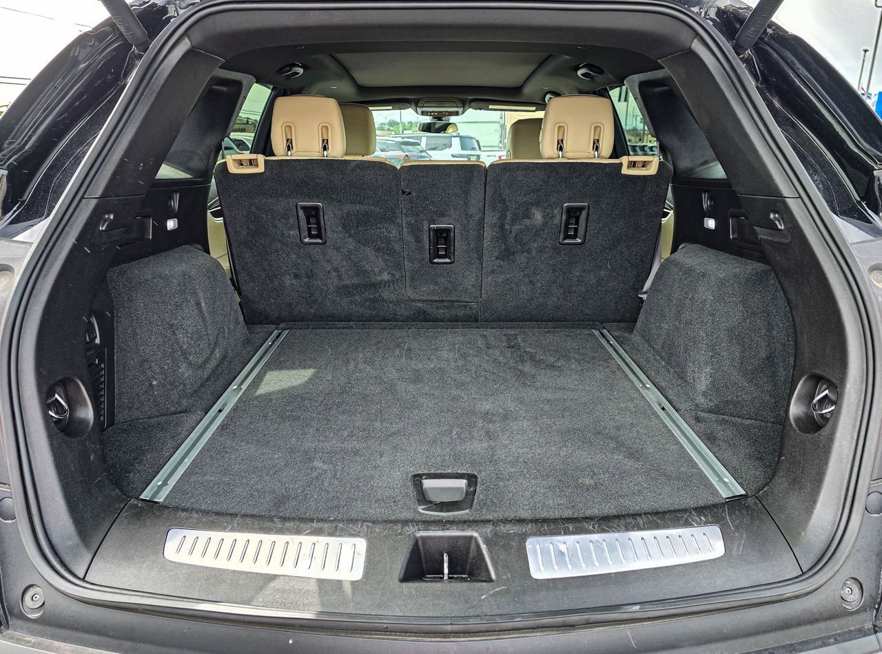 Used 2018 Cadillac XT5 Premium Luxury FWD image 33