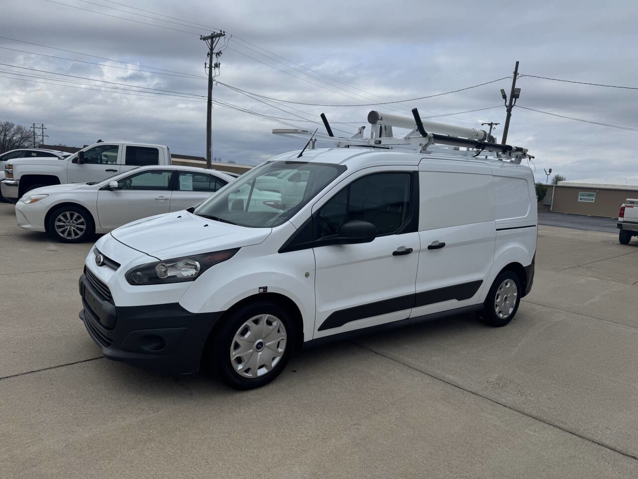 Used 2016 Ford Transit Connect XL image 3