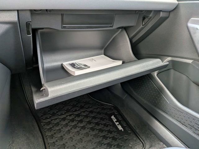 Certified 2026 Volkswagen Jetta SE FWD image 26